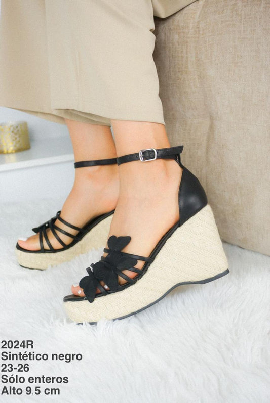 Mariposa Wedges image 1