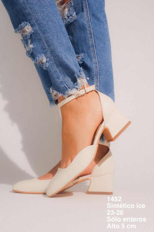 1452 Synthetic Ice image 1